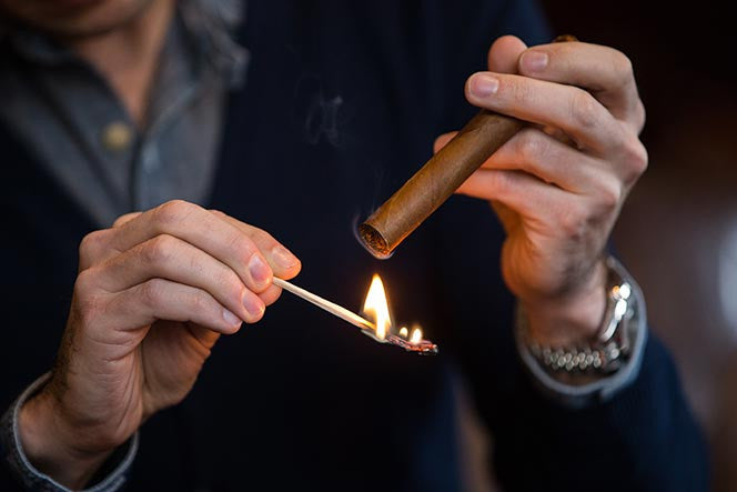 How to Light a Cigar with a Match - Beginners Guide