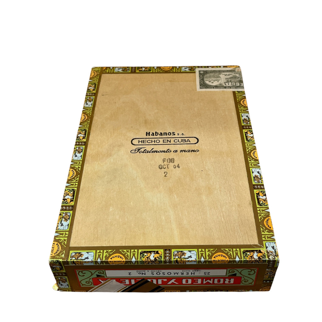 LE 2004 - Romeo y Julieta - Hermosos No. 2
