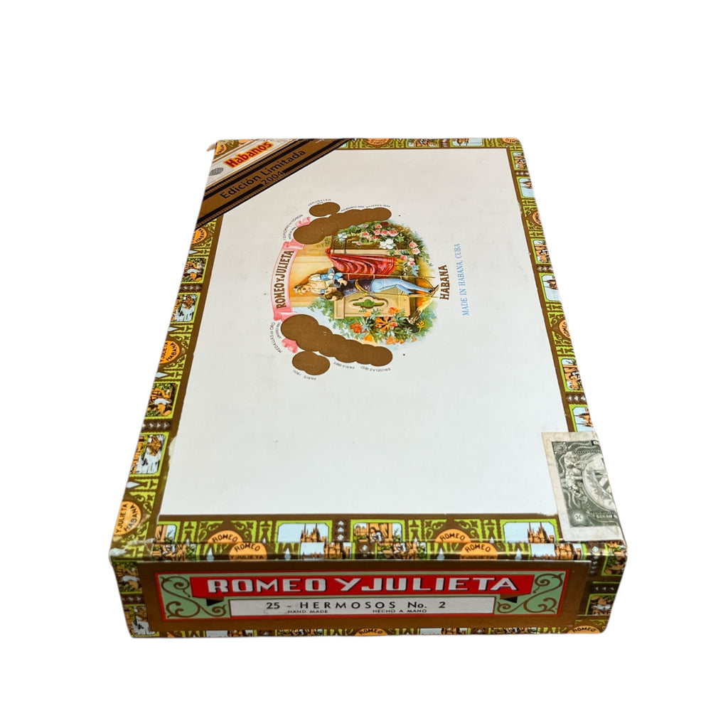 LE 2004 - Romeo y Julieta - Hermosos No. 2