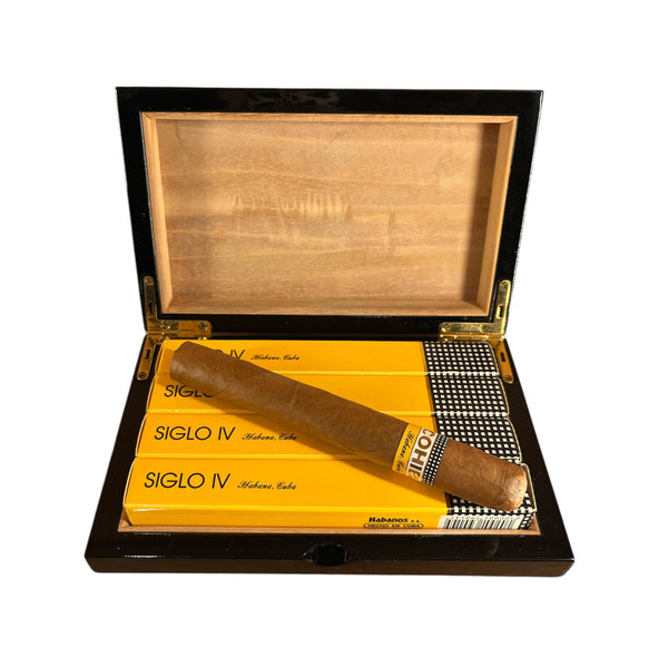 (Vintage 2006) Cohiba - SIglo IV - EMS Cigar Gift Pack (4 Cigars)