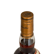 Macallan 1979 18 Year Old Gran Reserva neck and capsule detail