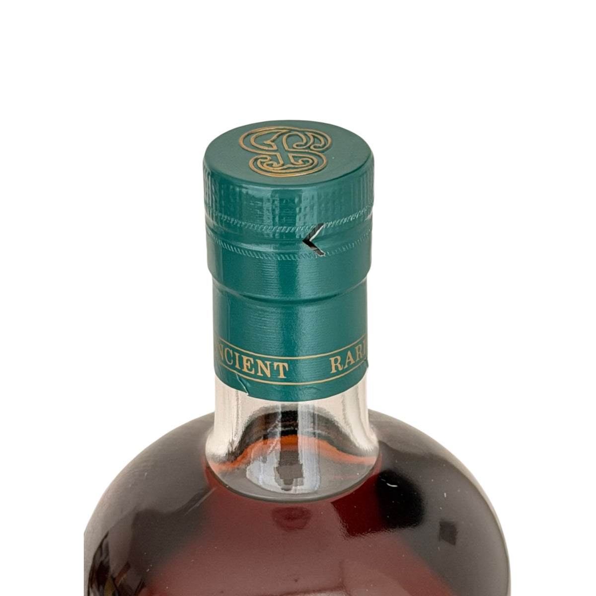 Springbank 1969 45 Year Old Jewels of Scotland neck and capsule detail