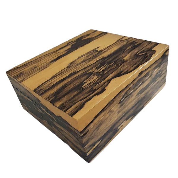 Bosquet Paris - Royal White Ebony Humidor - 25 cigars