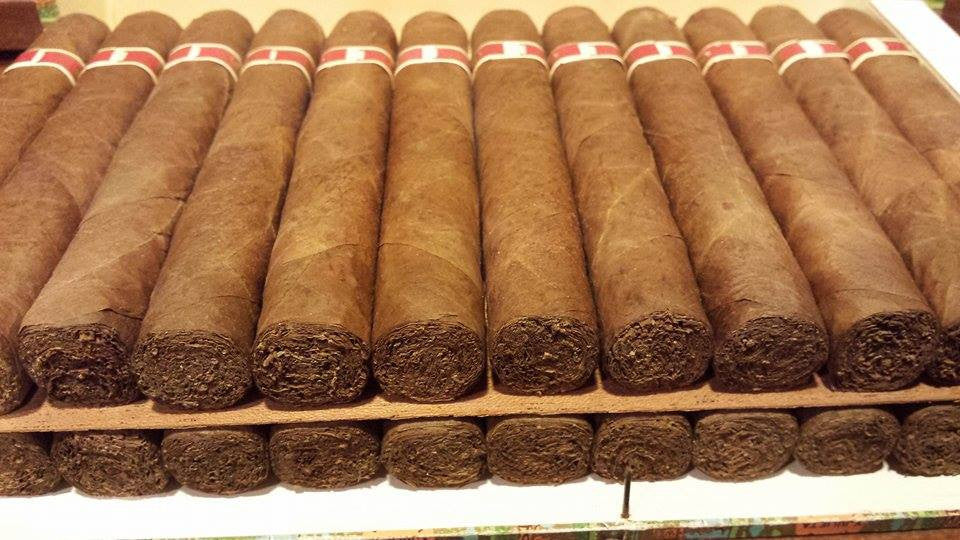 Romeo y Julieta - Olympias - pre-embargo (Vintage 1950's)