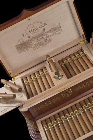 (H) SAN CRISTOBAL DE LA HABANA 1519 CIGAR HUMIDOR - 500 ANIVERSARIO